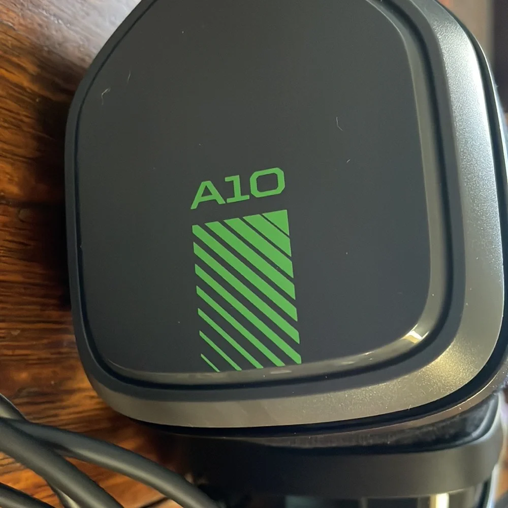 Astro A10 gaming headset Xbox